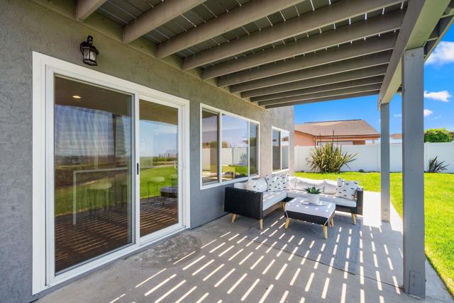 8396 High Winds, San Diego CA: https://media.crmls.org/mediaz/4996c738-8581-4016-b189-611579a8ef26.jpg