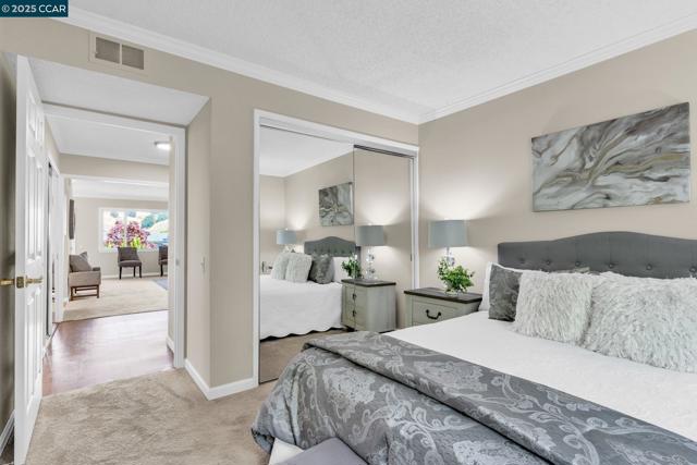 1200 Canyonwood Ct, Walnut Creek CA: https://media.crmls.org/mediaz/4996f739-4a52-41ae-b077-28898fff91f8.jpg