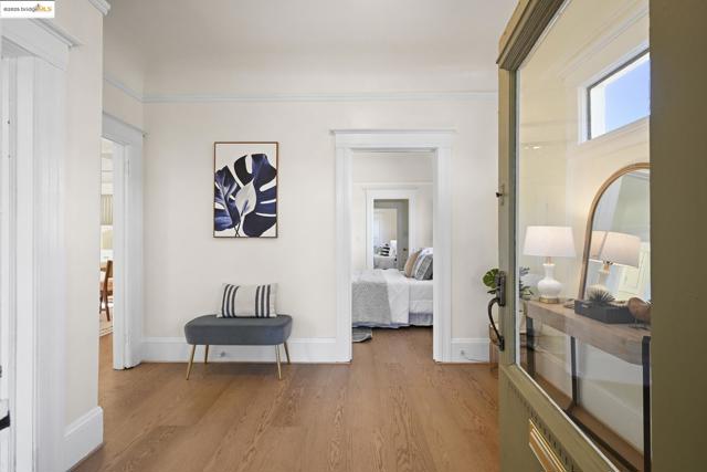 806 54Th St, Oakland CA: https://media.crmls.org/mediaz/499778c0-6b5a-4334-a90f-eba29ea31c10.jpg