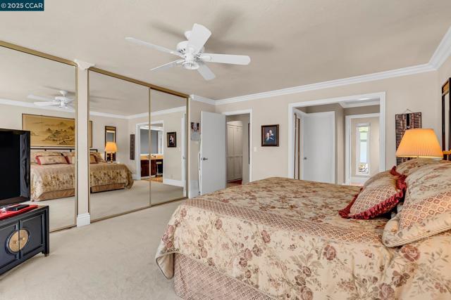117 Alta Mesa Ct, Moraga CA: https://media.crmls.org/mediaz/49978d28-9a35-4fa7-b283-942a61f0369b.jpg