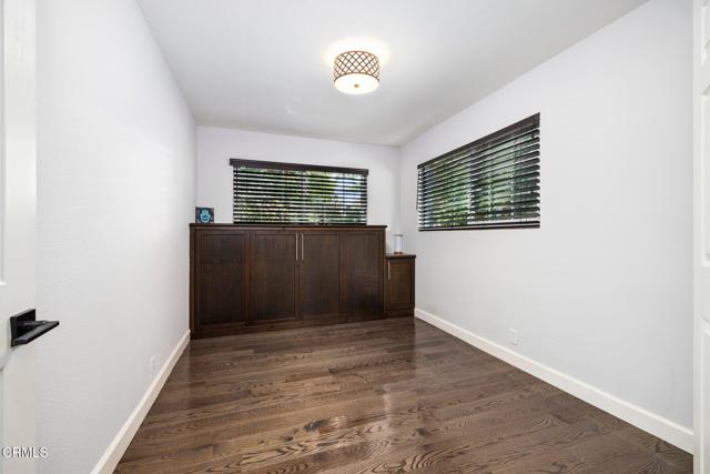 378 Grand Avenue, Monrovia CA: https://media.crmls.org/mediaz/49987de9-9169-4a46-87df-68bf71316fd4.jpg
