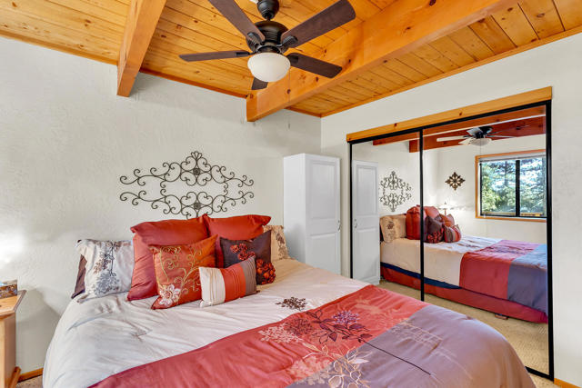 52402 Pine Ridge Road, Idyllwild CA: https://media.crmls.org/mediaz/4998cb8f-348e-410d-baac-86a623104031.jpg