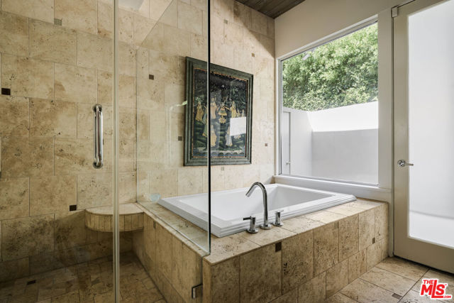 Drew Fenton | 840 N Kenter Avenue Los Angeles CA | MLS: 7409312
