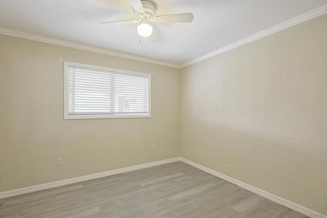 819 Daisy St, Escondido CA: https://media.crmls.org/mediaz/499a09a2-55f7-42cd-90f8-4ad2feb2d579.jpg