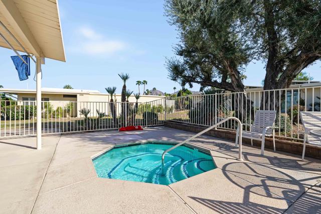 73700 Grapevine Street #9, Palm Desert, CA 92260