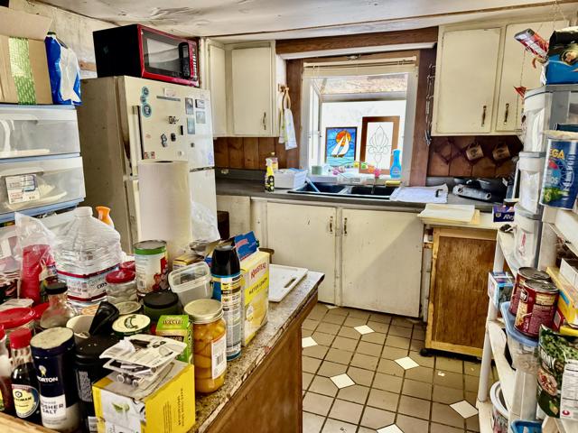45860 Coyote Street, Banning CA: https://media.crmls.org/mediaz/499bd2c7-6ac5-47c9-a44d-b12309ca6d77.jpg