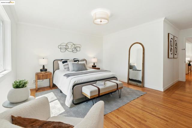 30 Domingo Ave, Berkeley CA: https://media.crmls.org/mediaz/499c7839-06b5-466d-9d46-bdccef66896e.jpg