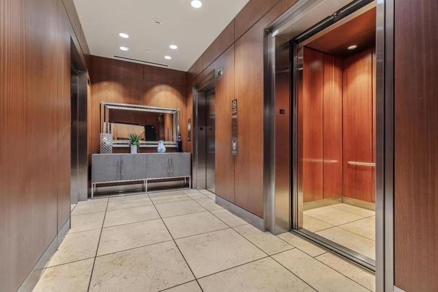 88 E San Fernando Street, San Jose CA: https://media.crmls.org/mediaz/499c8d82-c2df-4e0f-a62f-e19a13138109.jpg