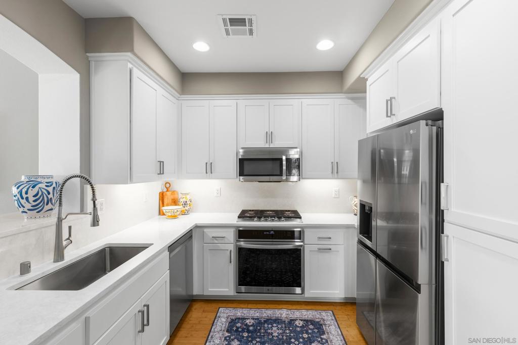 2702 Piantino Cir - photo 9