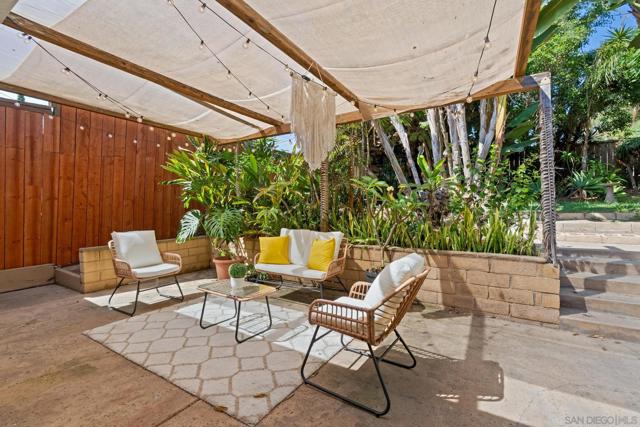 1978 Beryl St, San Diego CA: https://media.crmls.org/mediaz/499e811f-5dcd-4ac4-9f97-d7aafd0aef50.jpg