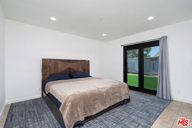 13032 Glamis Street, Pacoima CA: https://media.crmls.org/mediaz/499fdec6-105a-45be-a034-1532f9ef9267.jpg