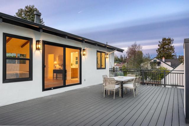 626 Laurent Street, Santa Cruz CA: https://media.crmls.org/mediaz/49a0dfbf-a918-4be2-9f5a-c223921a2bd1.jpg