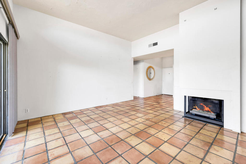 MLS #219137230PS image #7