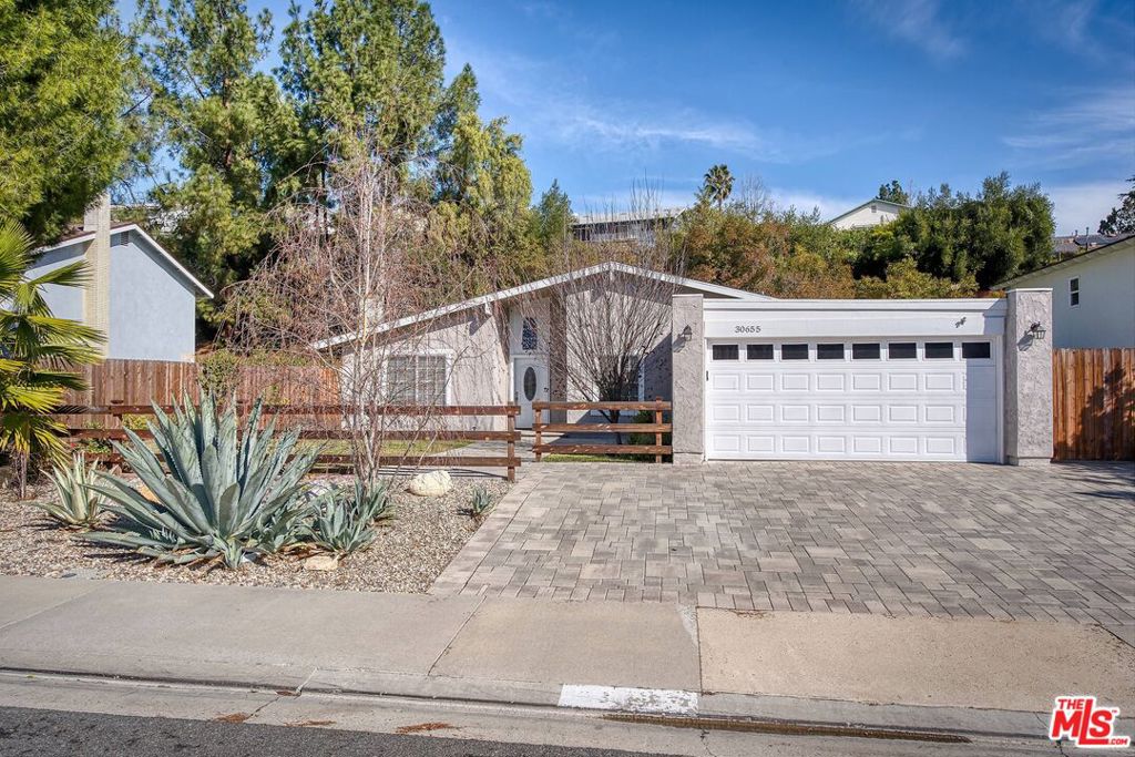 30655 Lakefront Drive