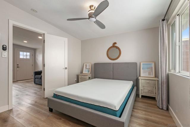 132 134 Phoebe St, Encinitas CA: https://media.crmls.org/mediaz/49a334f7-5169-42bd-abe8-046ca39cebc1.jpg