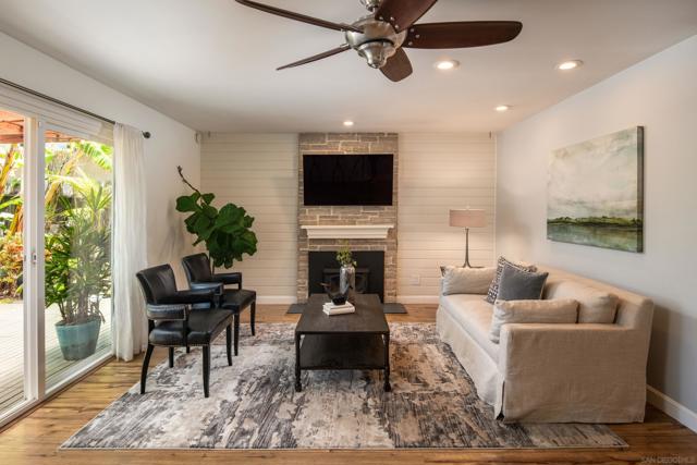 4472 Huerfano Ave, San Diego CA: https://media.crmls.org/mediaz/49a3ec7a-db29-49f4-86f9-4ae470106320.jpg