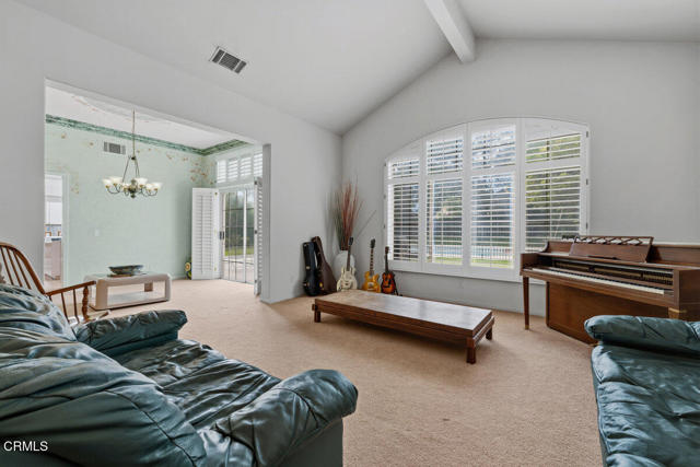 1251 Via Latina Drive, Camarillo CA: https://media.crmls.org/mediaz/49a41cd3-46e9-4212-b55f-062b72b617b8.jpg