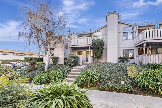 482 Coyote Creek Circle, San Jose CA: https://media.crmls.org/mediaz/49a42820-78c4-475b-94da-452f137f9638.jpg