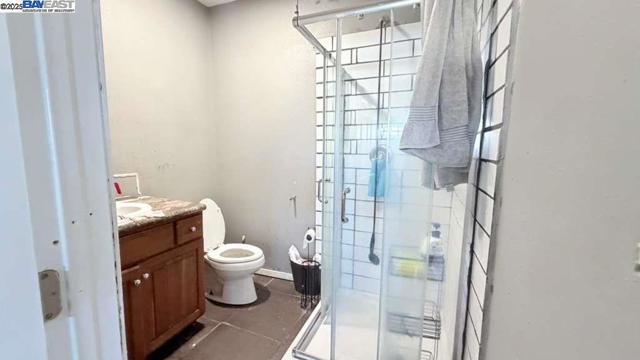 2626 Maine Ave, Richmond CA: https://media.crmls.org/mediaz/49a5094e-c9ab-4715-980e-2399c0406ac3.jpg