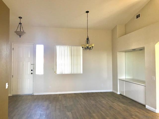 1105 Camino Biscay, Chula Vista CA: https://media.crmls.org/mediaz/49a61c59-019d-4856-a401-0ef6bf1a5969.jpg