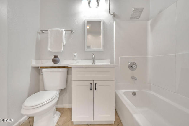Detail Gallery Image 9 of 22 For 2117 N Madison Ave, Altadena,  CA 91001 - 3 Beds | 1/1 Baths