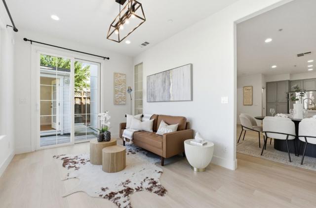 Image 21 of 44 For 5871 Carmel Way