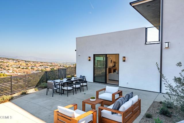 Detail Gallery Image 15 of 21 For 708 Skyview Ter, Ventura,  CA 93003 - 4 Beds | 2/1 Baths