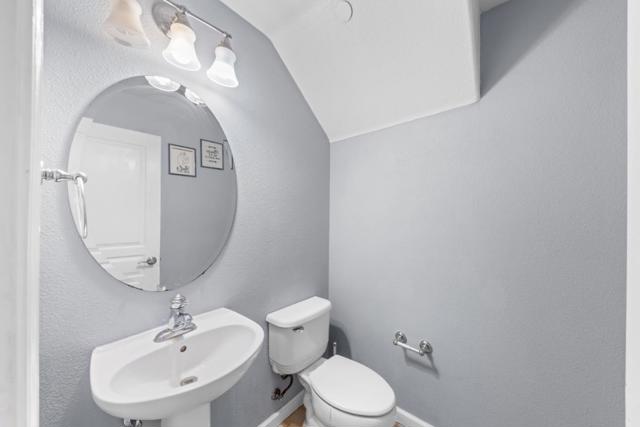 2872 10th Street, San Pablo CA: https://media.crmls.org/mediaz/49a8d160-4fa9-470b-88da-226257742d0d.jpg