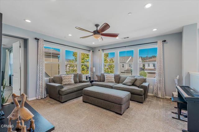 Detail Gallery Image 29 of 76 For 2687 Cedar St, Ventura,  CA 93001 - 4 Beds | 3 Baths