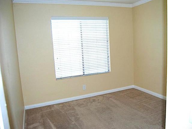 Image 13 of 22 For 43376 Cook Street 87