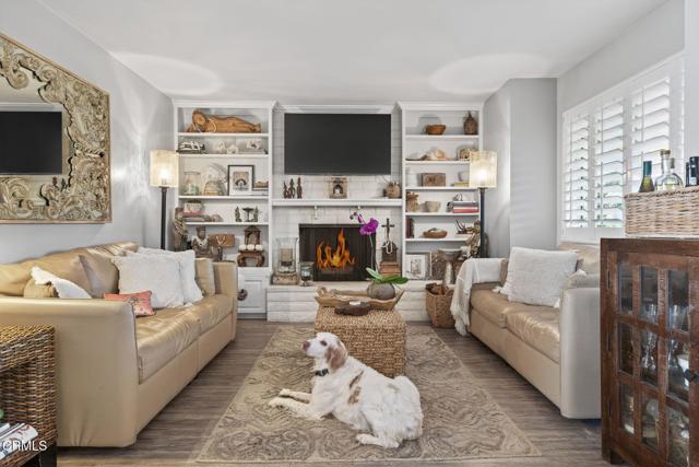 269 E Elfin Green, Port Hueneme CA: https://media.crmls.org/mediaz/49aa3ea8-8fe2-4336-ba03-dde4e4ac1e61.jpg