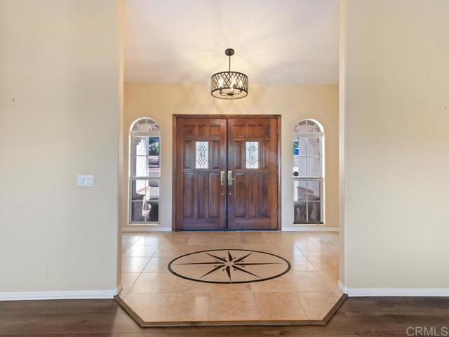 Detail Gallery Image 4 of 75 For 2230 Calle Dos Lomas, Fallbrook,  CA 92028 - 5 Beds | 3/2 Baths