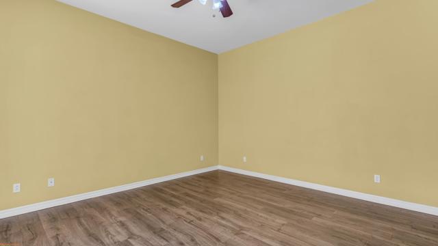 Image 15 of 39 For 12454 Via Loreto