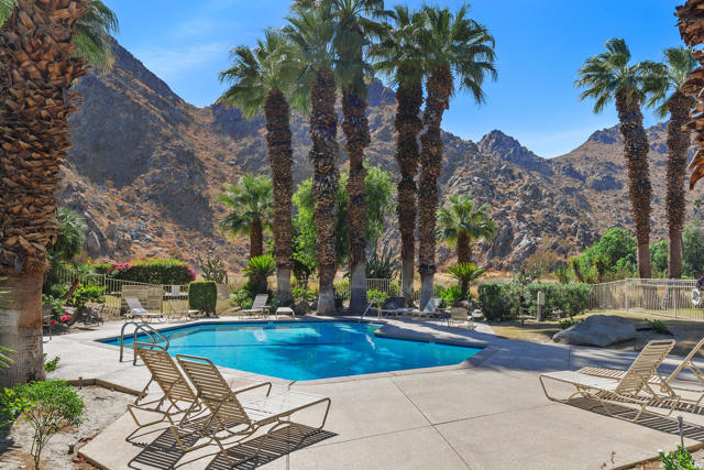 78225 Cortez Lane, Indian Wells CA: https://media.crmls.org/mediaz/49ab4651-e614-4297-84db-1a967f7c2d90.jpg