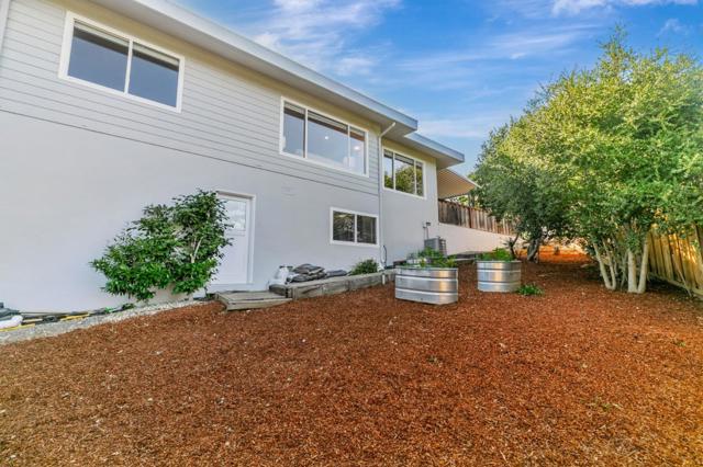 3300 Plateau Drive, Belmont CA: https://media.crmls.org/mediaz/49abb51d-9072-463b-a01d-e6d3b0486139.jpg