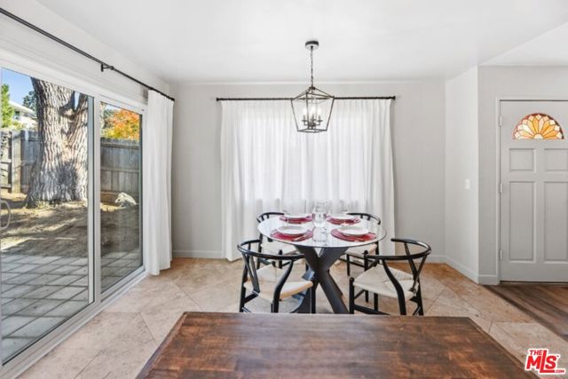 12784 Via Cortina, Del Mar CA: https://media.crmls.org/mediaz/49acd4c1-a149-47d0-a2ca-388a375687a1.jpg