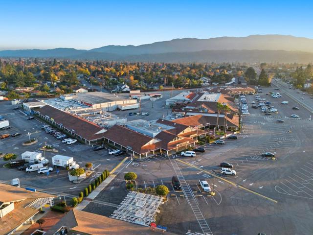 3274 Todd Way, San Jose CA: https://media.crmls.org/mediaz/49ad1b49-e4e8-4145-9a86-83f6248a9344.jpg