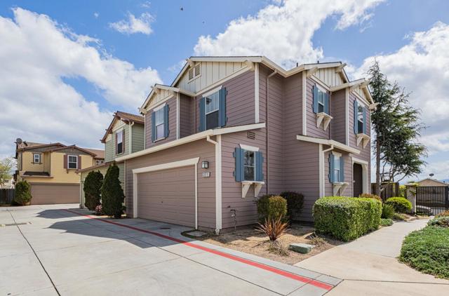 271 Azalea Place, Soledad CA: https://media.crmls.org/mediaz/49ad7b41-29b1-4eaa-b180-9e56e38c3045.jpg