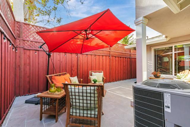 423 Douglas Place, San Jose CA: https://media.crmls.org/mediaz/49ae1807-3fcb-4113-9d13-901e7b759b1b.jpg
