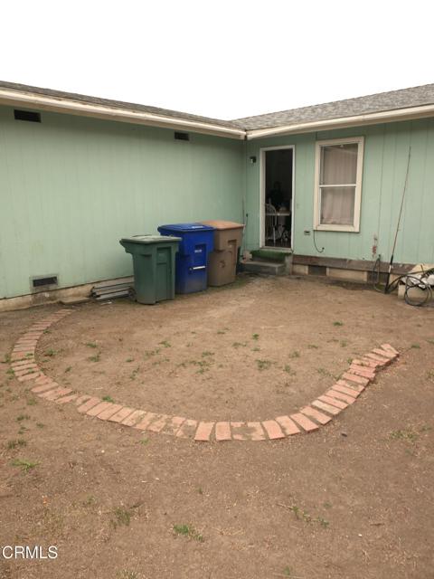 397 Hupa Street, Ventura CA: https://media.crmls.org/mediaz/49af23ee-1f84-4946-9da5-8eee766937f6.jpg