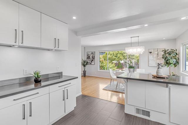 300 Alameda De Las Pulgas, Belmont CA: https://media.crmls.org/mediaz/49af6cde-98aa-48ee-9ae1-28a31c7ed2e5.jpg