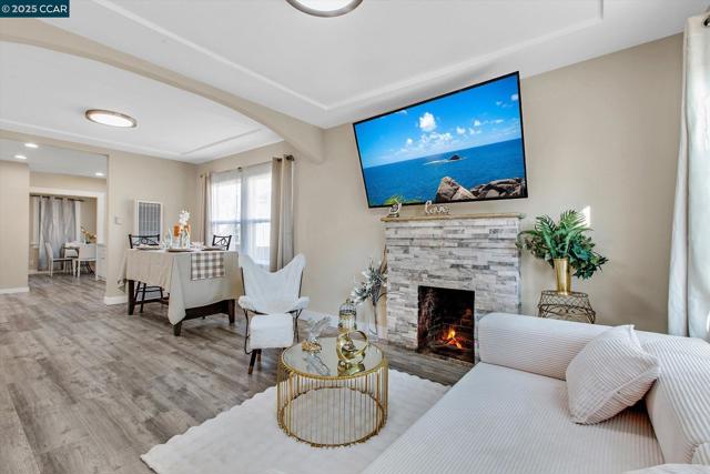 2027 83Rd Ave, Oakland CA: https://media.crmls.org/mediaz/49b03dd2-c72a-46f3-a743-ea3fb24394ff.jpg