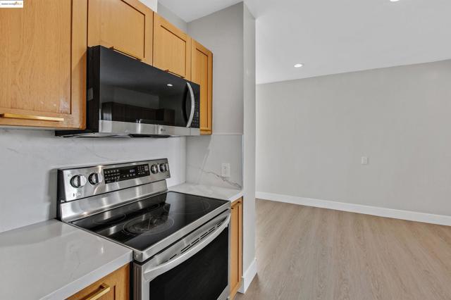 Image 36 of 49 For 2914 Stanton Street