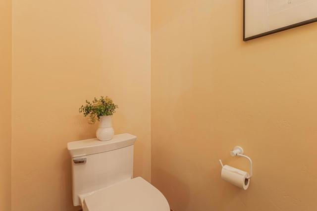 232 Union Street, Santa Cruz CA: https://media.crmls.org/mediaz/49b44181-7c44-470b-9f2a-b47a379f14e9.jpg