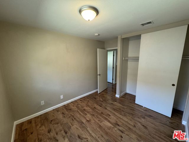 Image 18 of 27 For 41760 Largo  