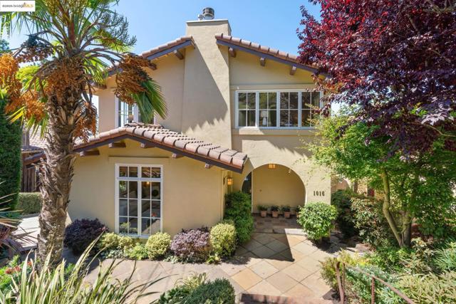 Details for 1016 Grizzly Peak Blvd, Berkeley, CA 94708