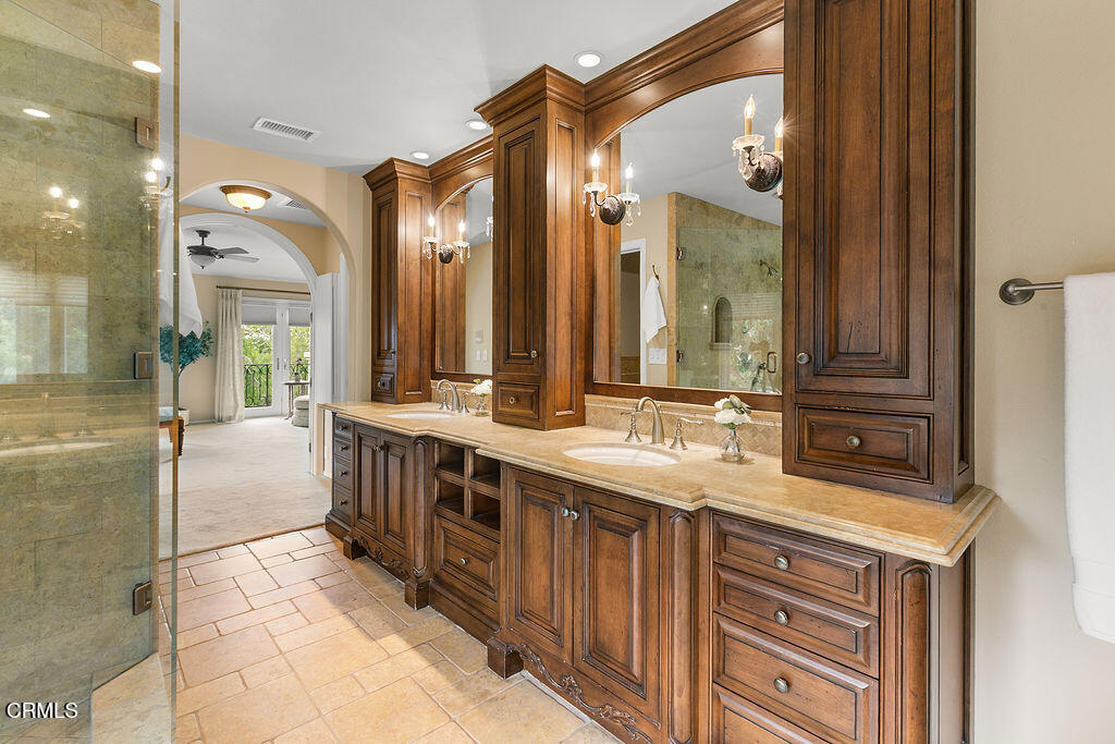 MLS #V1-33351 image #48