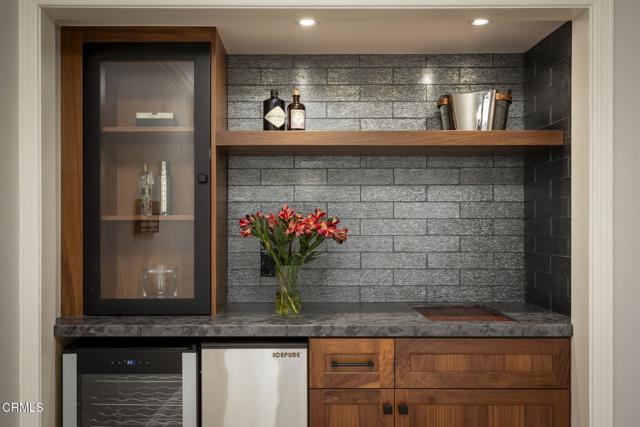 Detail Gallery Image 13 of 49 For 8 Burrell Ln, Rancho Palos Verdes,  CA 90275 - 4 Beds | 2/1 Baths