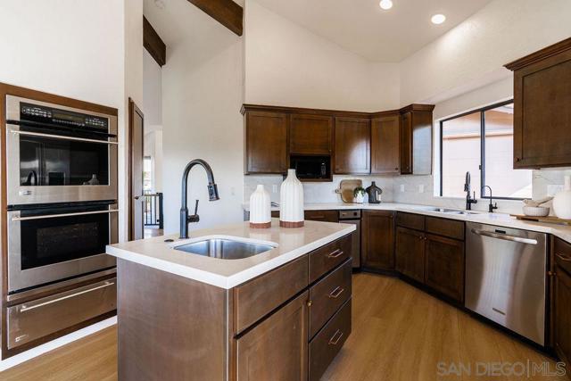 Image 27 of 75 For 2606 Galicia Way