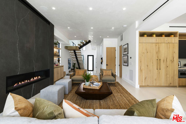 2612 33rd Street photo 6